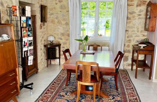 Golleville Lit Et Petit-Déjeuner | La Maison de la Hulotte