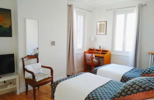 Gimeaux Maison | La Maison de Thuy - Gîte en Auvergne