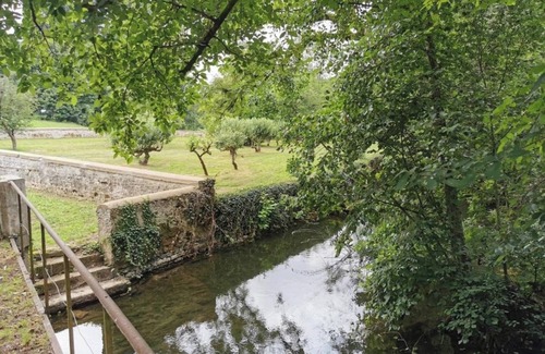 Sciecq Maison | Chateau des Loups - The Wedding House: Nature & Sèvre Niortaise