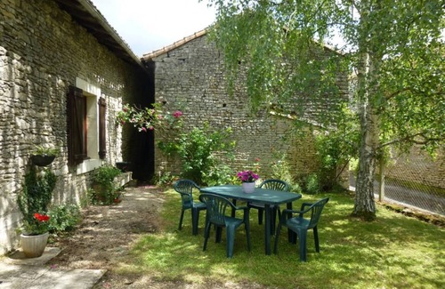 Blanzay Maison | La Maison des Oiseaux