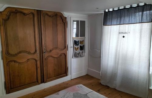 Falaise Maison | La maison des Remparts