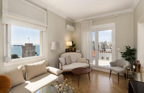 Thessaloniki City Centre Appartement | La Maison Dorée - Elegant Stay with Unique View by BiNoBi!