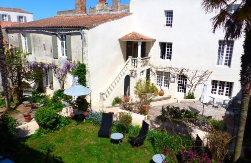 Saint-Martin-de-Re Hôtel | La Maison Douce