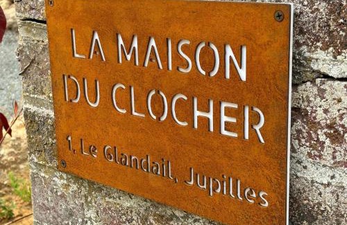 Jupilles Maison | La Maison du Clocher