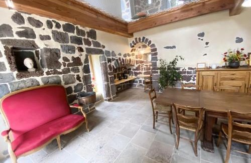 Vergezac Maison | La maison forte du Goutay