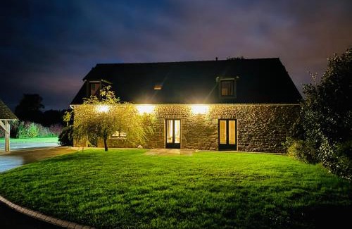 La Chapelle-Saint-Aubert Lit Et Petit-Déjeuner | La Maison de Benjamin