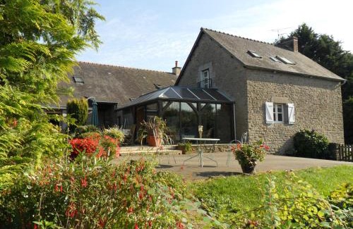 La Chapelle-Saint-Aubert Maison | La Maison d'Amélie