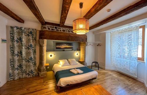 Laguiole Hôtel | La Maison - Hôtel & Gîte