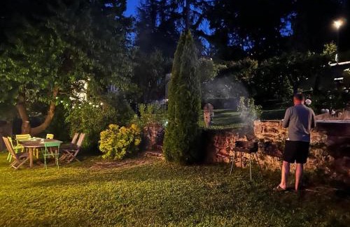 Le Puy-en-Velay Maison | La maison perchée