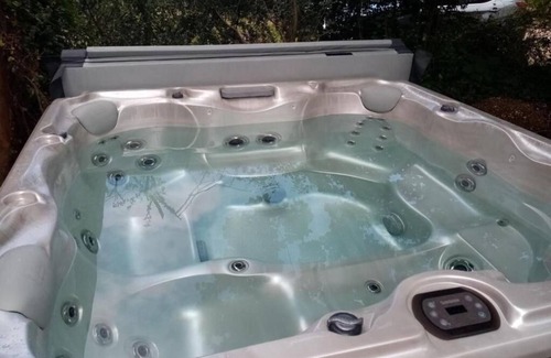 Pesmes Maison | LA MAISON ROYALE