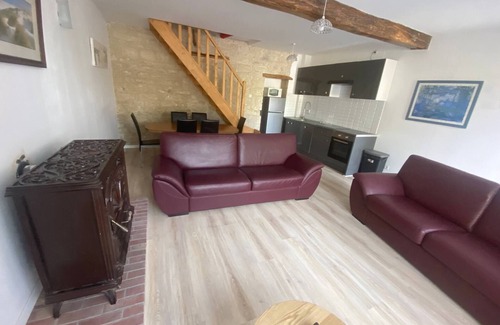 Aulnay Maison | La Maison Saint Pierre, Aulnay