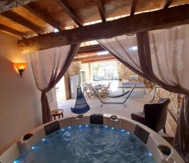 Sainte-Valiere Maison | La maison SPA, PISCINE et CLIMATISATION