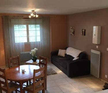 Dinteville Maison | La Maisonnette Dintevilloise