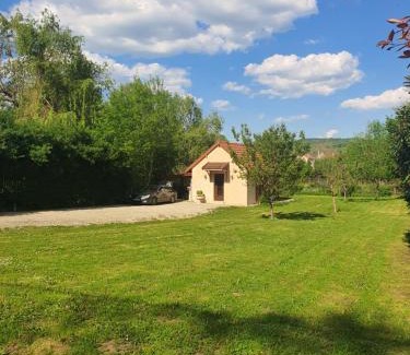 Saint-Pere Maison | La maisonnette