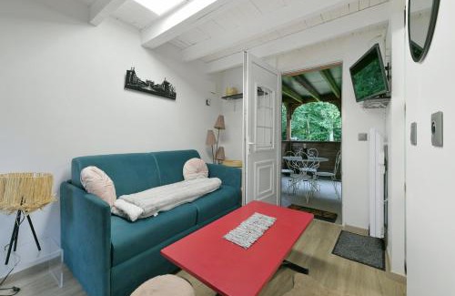 Boissei-la-Lande Maison | La Maisonnette - Maison atypique à la campagne
