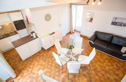 Saint-Jouan-des-Guerets Appartement | La Malouinière des Longchamps by Interhome