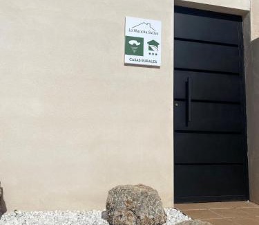 Pedro Munoz Maison | La Mancha Suites Casa Rural