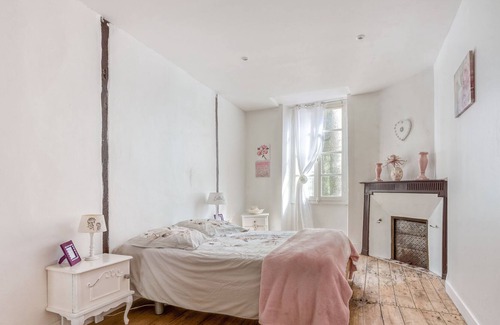 Montcuq Maison | La Mandoline - Maison de caractère