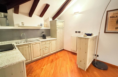 Historic Centre Appartement | La Mansarda del Principe - Luxury with View Terrace
