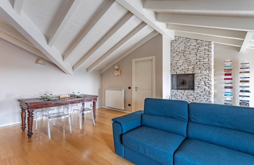 Certosa di Pavia Appartement | La Mansarda Tra Le Risaie