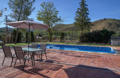 Almedinilla Maison | La Masía casa rural junto al río