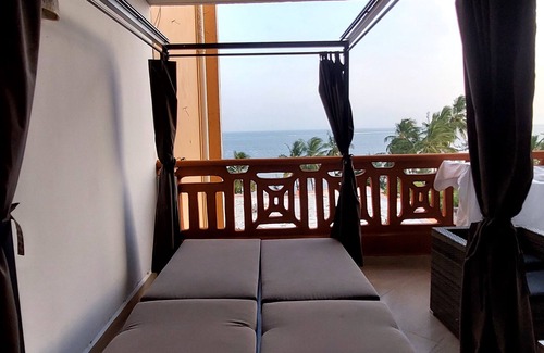 Bamburi Appartement | La Mera see View Beachfront Appartment