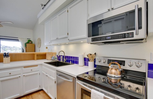 La Mesa Maison | Pet-Friendly La Mesa Townhome: 15 Mi to San Diego!