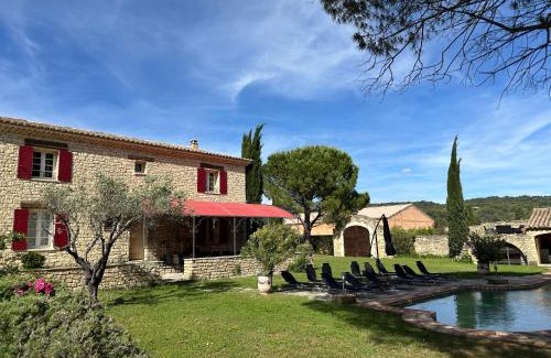 Saint-Pierre-de-Vassols Villa | La Meynardière