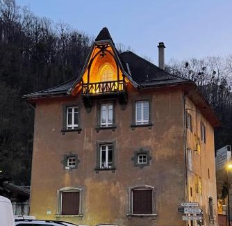 Moutiers Appartement | la Montagnette L ours T1 maison en travaux de 10h a 17h