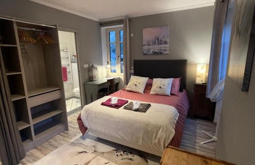 Moutiers Appartement | la Montagnette l oursson CHAMBRE maison en travaux de 10h a 17h