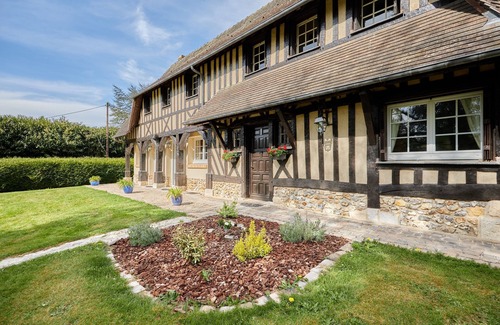 Beaumont-le-Roger Maison | La Musardière - Cottage avec Grand Jardin