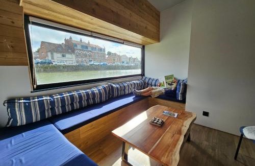 Saint-Omer Location De Bateaux | La Péniche - Gîte de groupe insolite