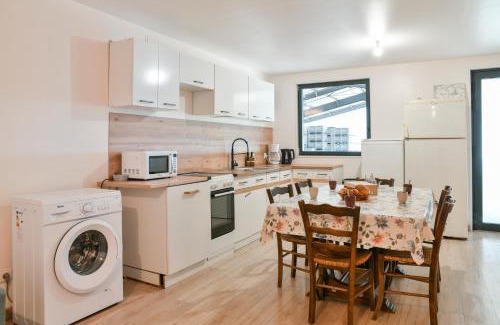 Saint-Pierre-d'Albigny Appartement | La Pépinière -Parking Barbecue- 6P