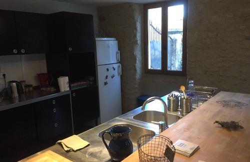 Ambonil Maison | Charmante maison de village "La Parenthèse"