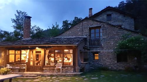 Coll de Nargo Maison | La Pegatera Masia rodeada de bosque ideal para desconectar