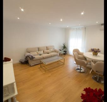 Huerta del Rey Vallellano Appartement | La Peluquería