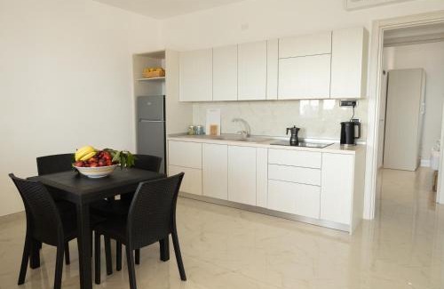 Ricadi Appartement | LA PERLA MARE- Wi-fi and free parking
