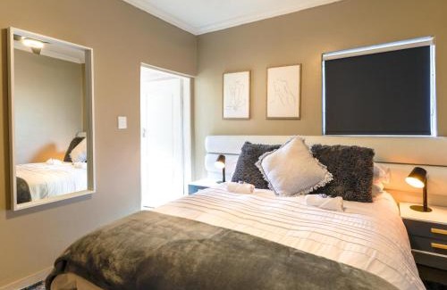 Greater Johannesburg Metropolitan Area Appartement | La Petit Bordeaux
