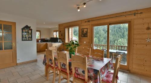 Le Grand-Bornand Chalet De Ski | La petite Anfiane