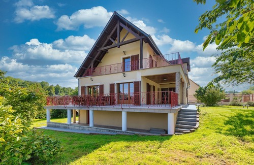 Chalautre-la-Petite Maison | La Petite Chalautrière - Avec grand jardin