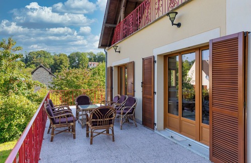 Chalautre-la-Petite Maison | La Petite Chalautrière - Avec grand jardin