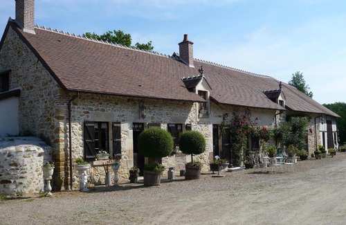 Vouzeron Lit Et Petit-Déjeuner | La Petite Ferme