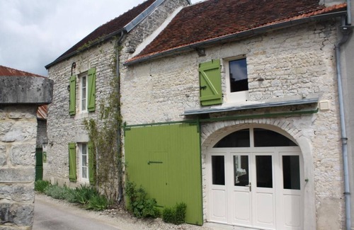 Landreville Maison | La Petite Maison d'été