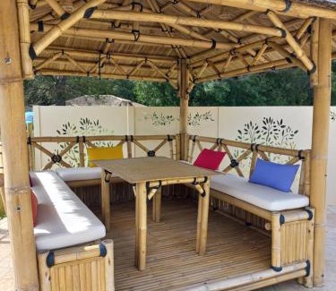 Cayriech Maison | La petite maison dans le Quercy
