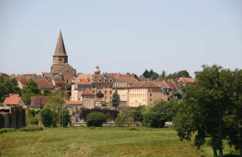 Magnac-Laval Maison | La petite maison de l'étang