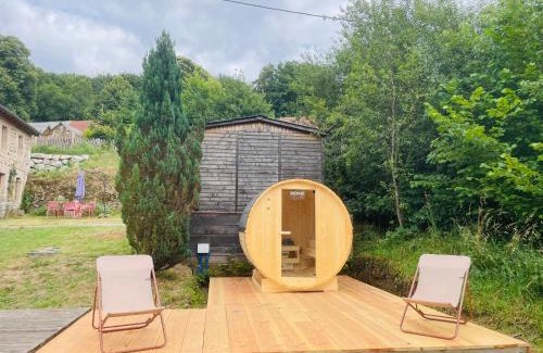 Croze Maison | La petite Maison du Bonheur & Jacuzzi