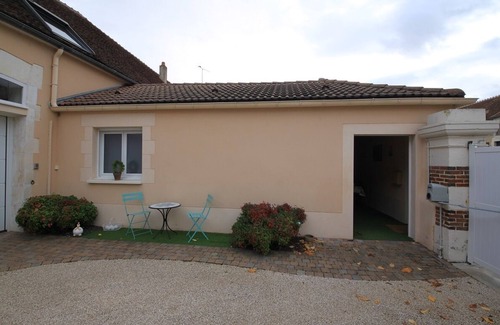 Moneteau Maison | La Petite Maison idéale pour une halte près d'Auxerre et des vignobles (Chablis)