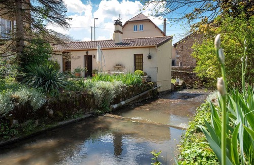Marcigny Maison | La Petite Maison - MARCIGNY