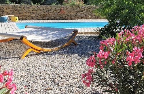 Faucon Maison | La petite Pinede