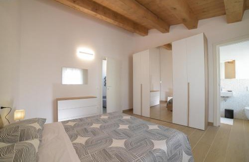Serra de' Conti Maison | La Piazzetta Holiday House